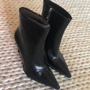 Pair of Black boots from Zara. New, never used